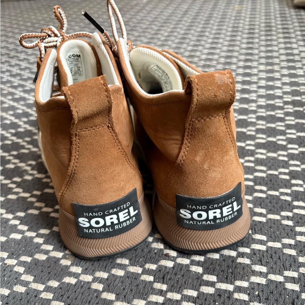 Women’s Sorel Boots size 7